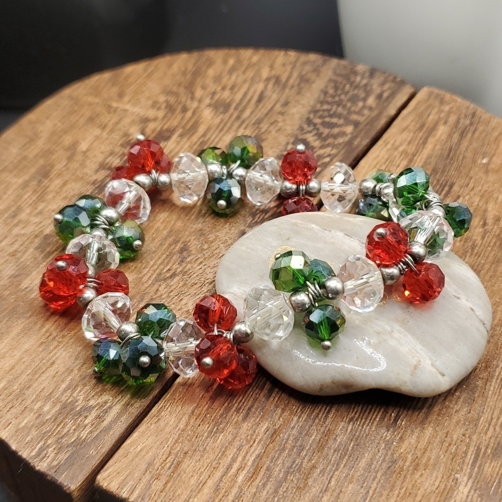 B2603 Swarovski facet beaded seasonal bracelet